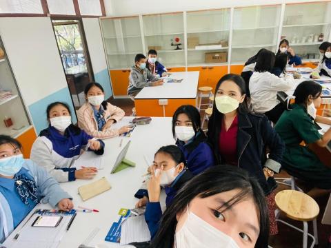 ภาพห้องปฏิบัติการวิทยาศาสตร์ ระดับชั้นมัธยมศึกษาปีที่ 2