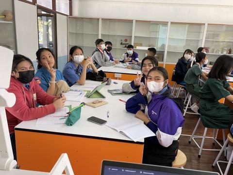 ภาพห้องปฏิบัติการวิทยาศาสตร์ ระดับชั้นมัธยมศึกษาปีที่ 2